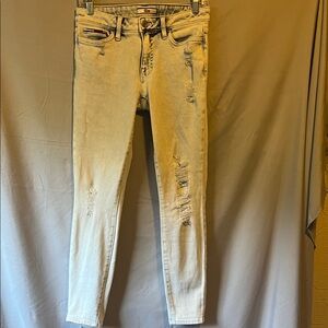 Tommy Hilfiger Women's Distressed Beige Skinny Jeans